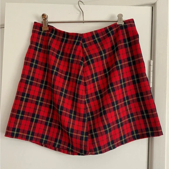 Pretty Little Thing red tartan a-line mini skirt - Picture 1 of 3